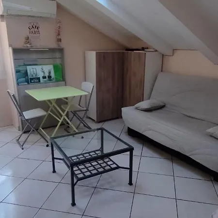 2p Carre D'or, Hypercentre Apartament *