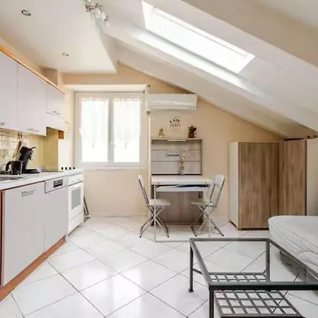 Apartment 2p Carre D'or, Hypercentre Nice